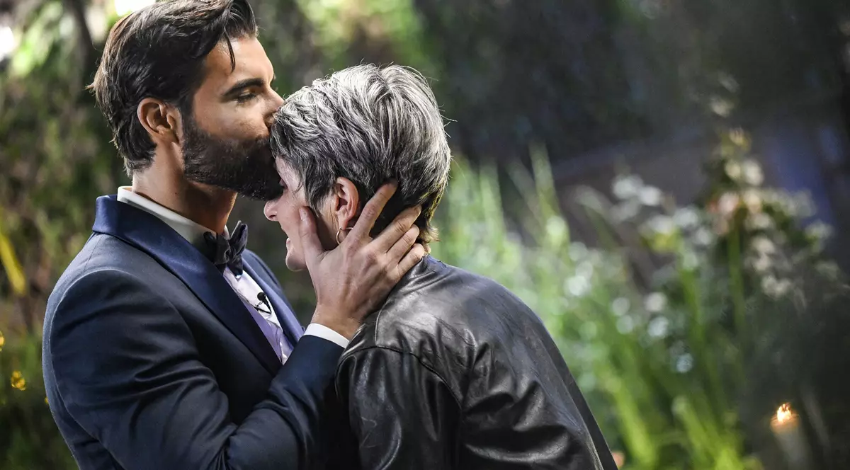 Cine este cea mai importantă femeie din viața Burlacului Andi Constantin. „Orice decizie vei lua, va fi bine”