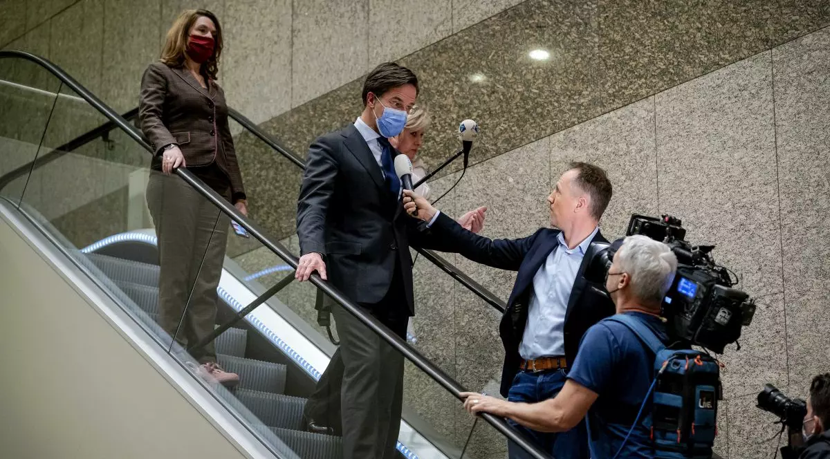 Premierul olandez Mark Rutte a câștigat un nou mandat, al patrulea, după un scrutin de pandemie cu prezență la urne de 82,6%