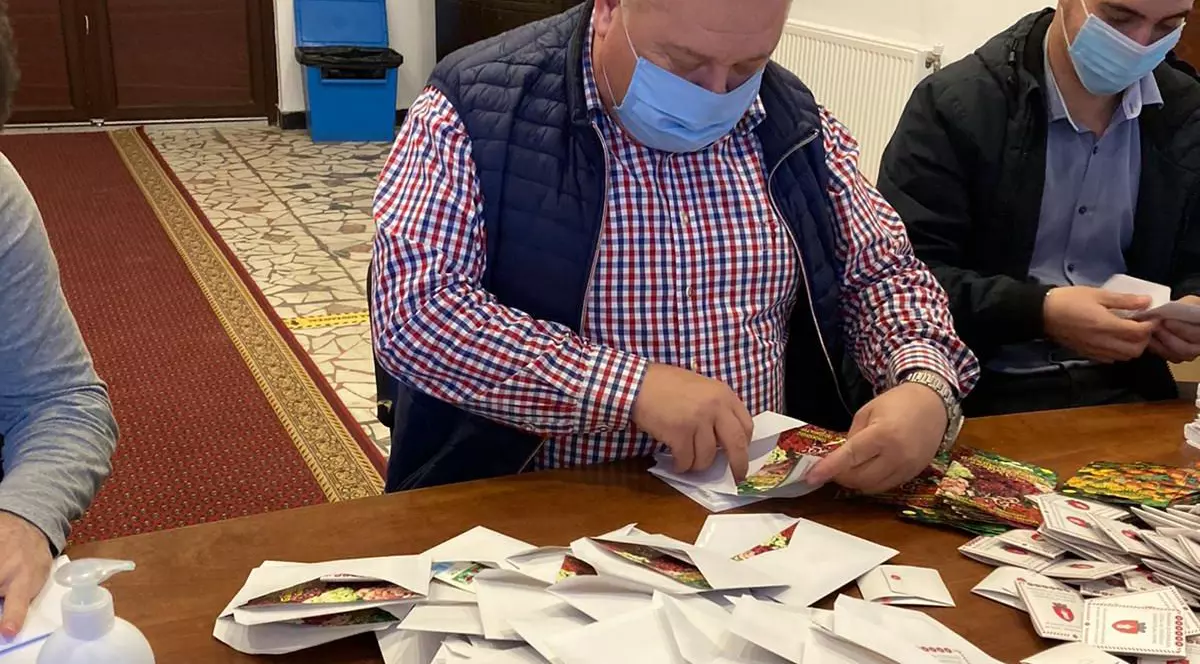 Mărțișor de pandemie la Sânnicolau Mare. Femeile primesc semințe de flori din partea Primăriei să le planteze de 8 martie