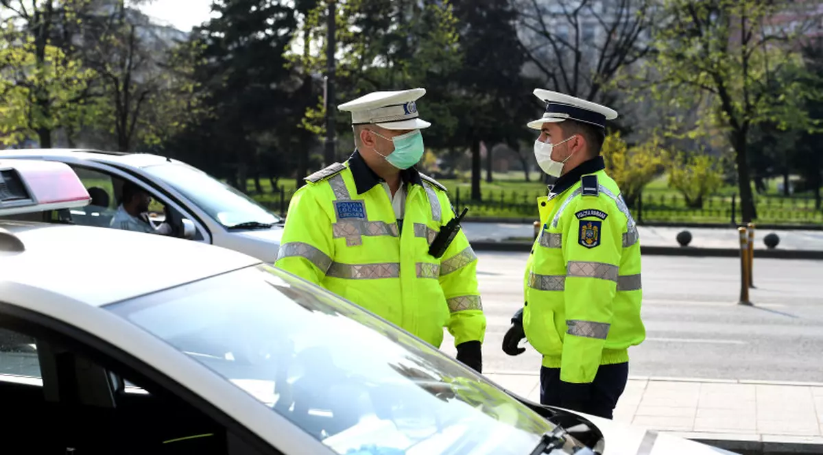 Nouă din cei zece polițiști din Timișoara cercetați pentru luare de mită au fost reținuți pentru 30 de zile