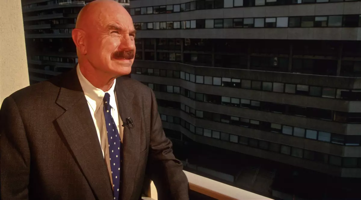 A murit G. Gordon Liddy, unul dintre organizatorii jafului de la Watergate care a dus la căderea preşedintelui Nixon