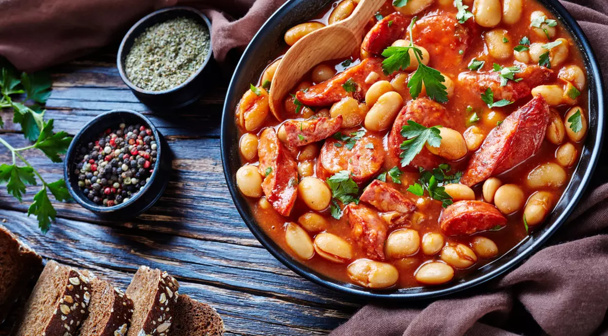 Rețete cu fasole boabe. Preparate ușor de încercat pe bază de fasole