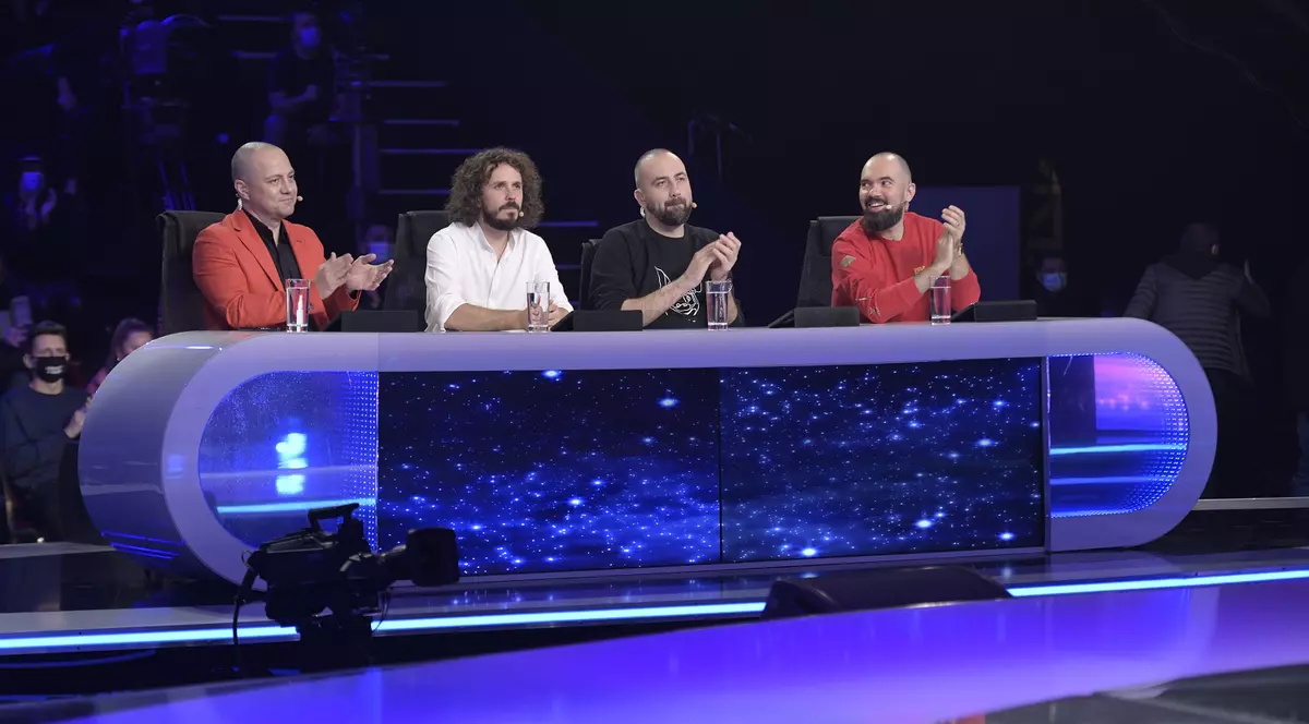 Antena 1 anunță prima emisiune de stand-up televizată. Teo, Vio, Costel și Dan Badea, la masa juriului