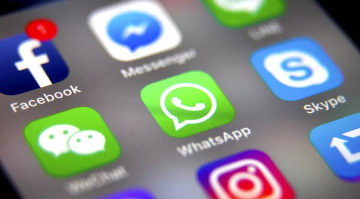 Serviciile Facebook au picat. WhatsApp, Messenger şi Instagram au fost indisponibile pentru 40 de minute inclusiv în România