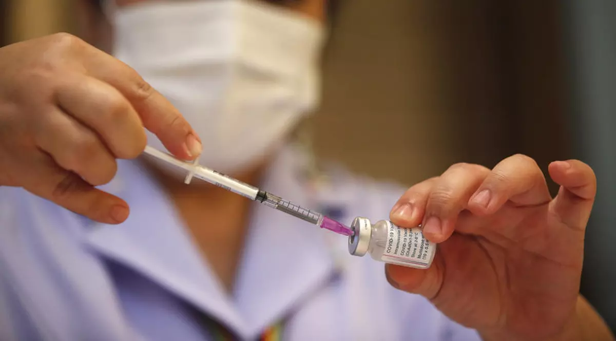 Trei cadre medicale din Norvegia vaccinate cu AstraZeneca, tratate pentru cheaguri de sânge. Nu se știe dacă aceste cazuri sunt legate de vaccin