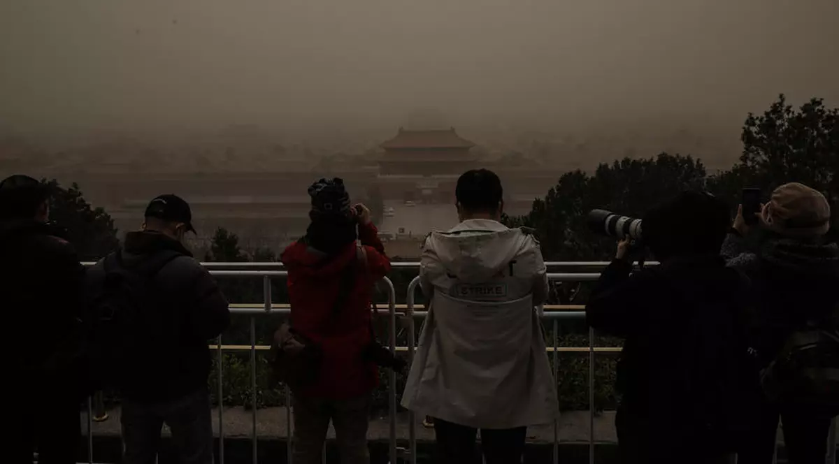Beijingul, lovit de o furtună de nisip cu aspect apocaliptic. „Parcă a venit sfârșitul lumii”