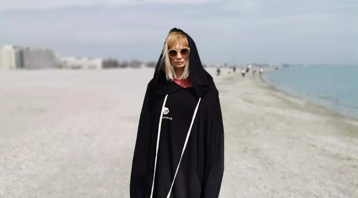 Cristina Cioran va avea o fetiță. Vedeta este însărcinată în 7 luni cu primul copil