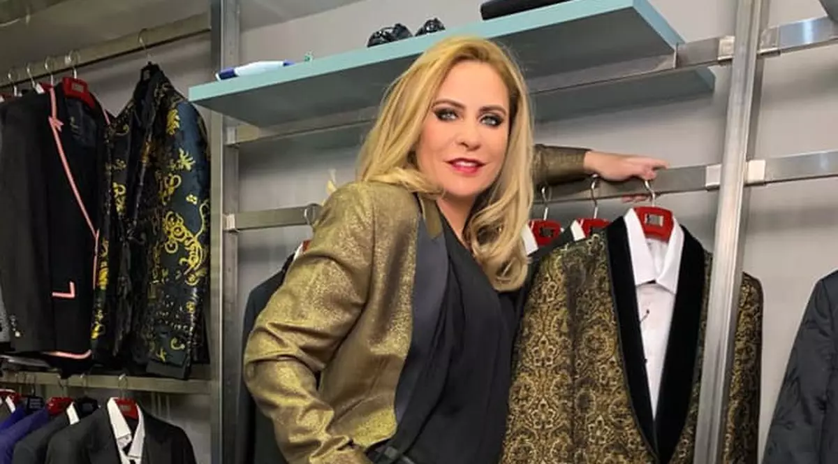 Adina Buzatu îmbracă bine bărbații, dar iată cine sunt cei trei pe care i-ar prefera dezbrăcați