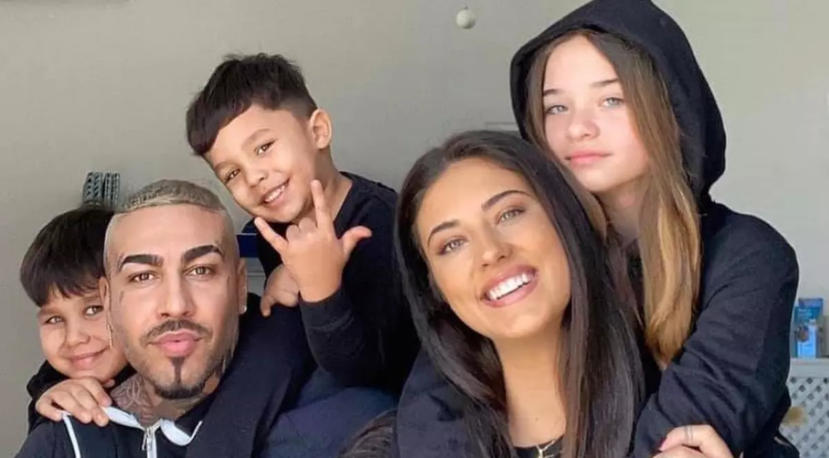 Mesajul de dragoste primit de Antonia de la Alex Velea. Cântăreața a împlinit 32 de ani