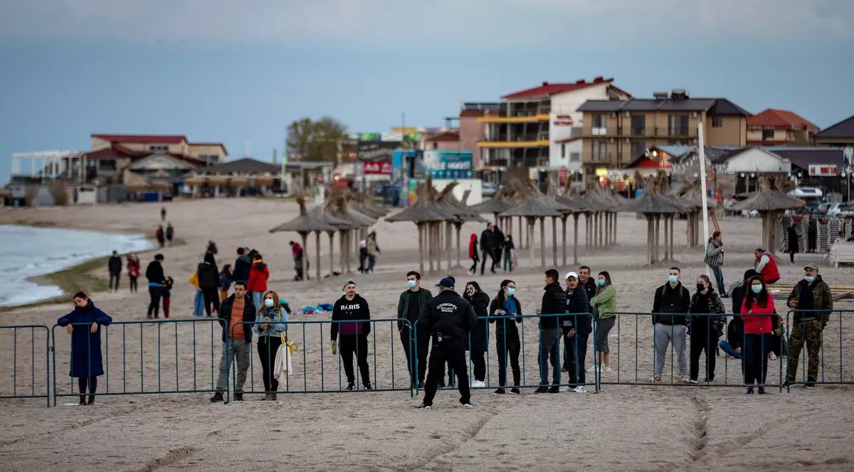 35.000 de turişti aşteptaţi să sosească pe litoral în minivacanţa de Paşte şi 1 Mai