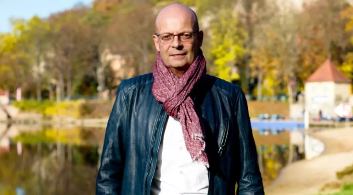 Primarul din Halle a fost suspendat din cauză că s-a vaccinat peste rând