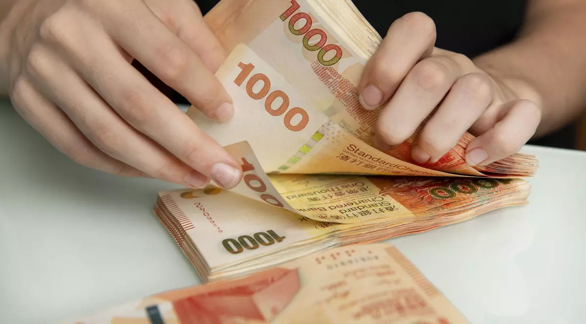 Un profesor universitar din Cluj, prins în flagrant când lua mită de la studenți, condamnat la trei ani de închisoare cu executare