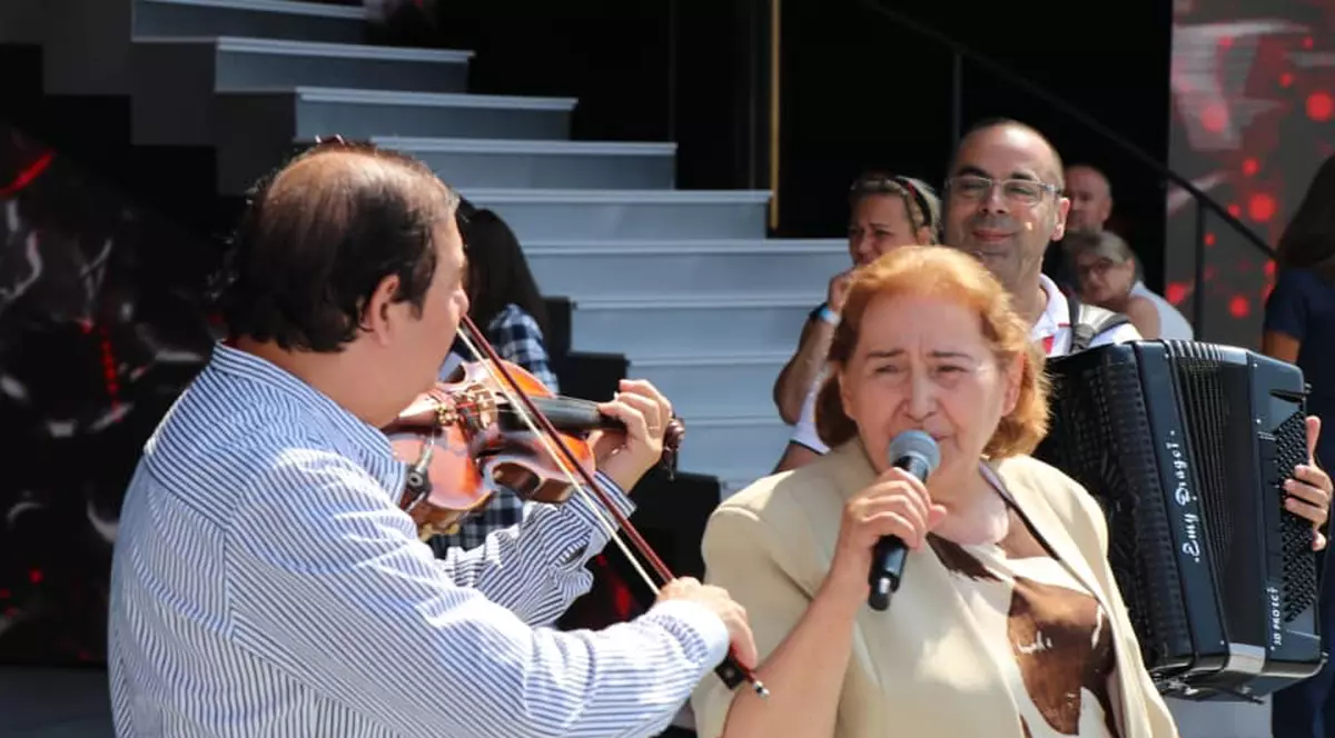 Mesaje îndurerate ale artiștilor, după moartea lui Gabi Luncă. „De ce și ea?”