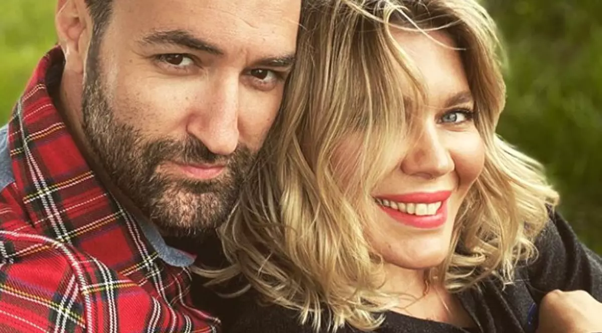 Probleme pentru Gina Pistol după ce a devenit mamă. Smiley o ajută mult: „Primele două săptămâni au fost groaznice”