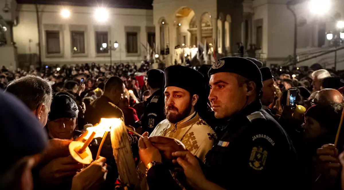 Restricţii de circulaţie în zona Patriarhiei pentru Slujba de Înviere