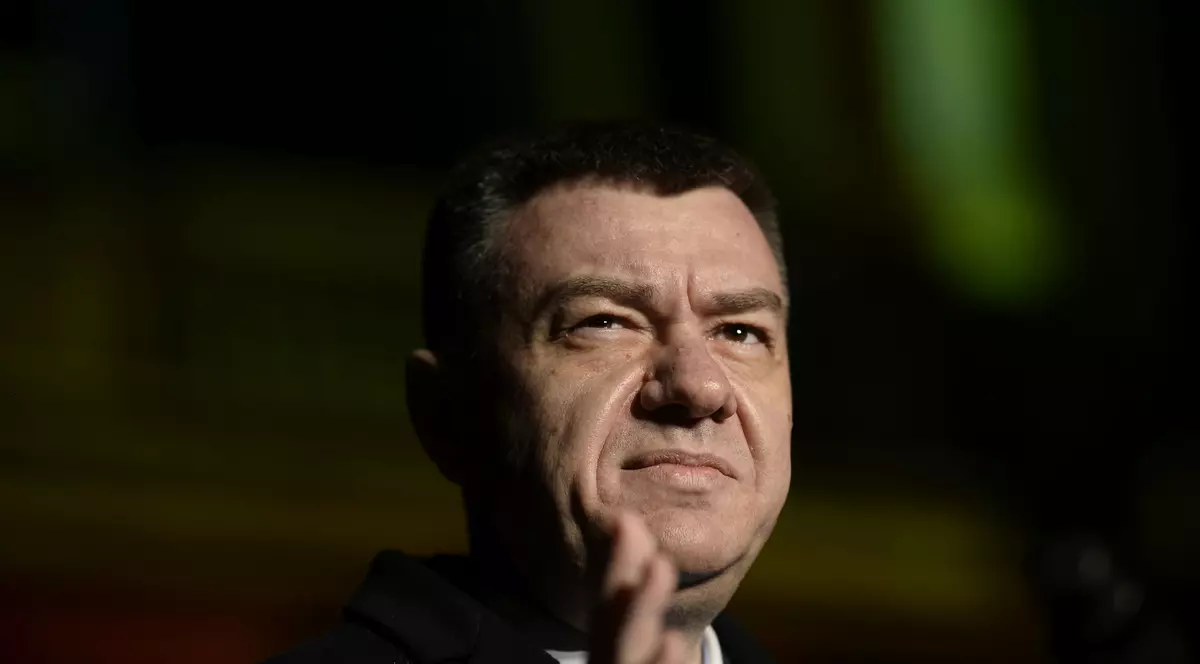 Un ministru care a venit la televizor să ne spună nimic