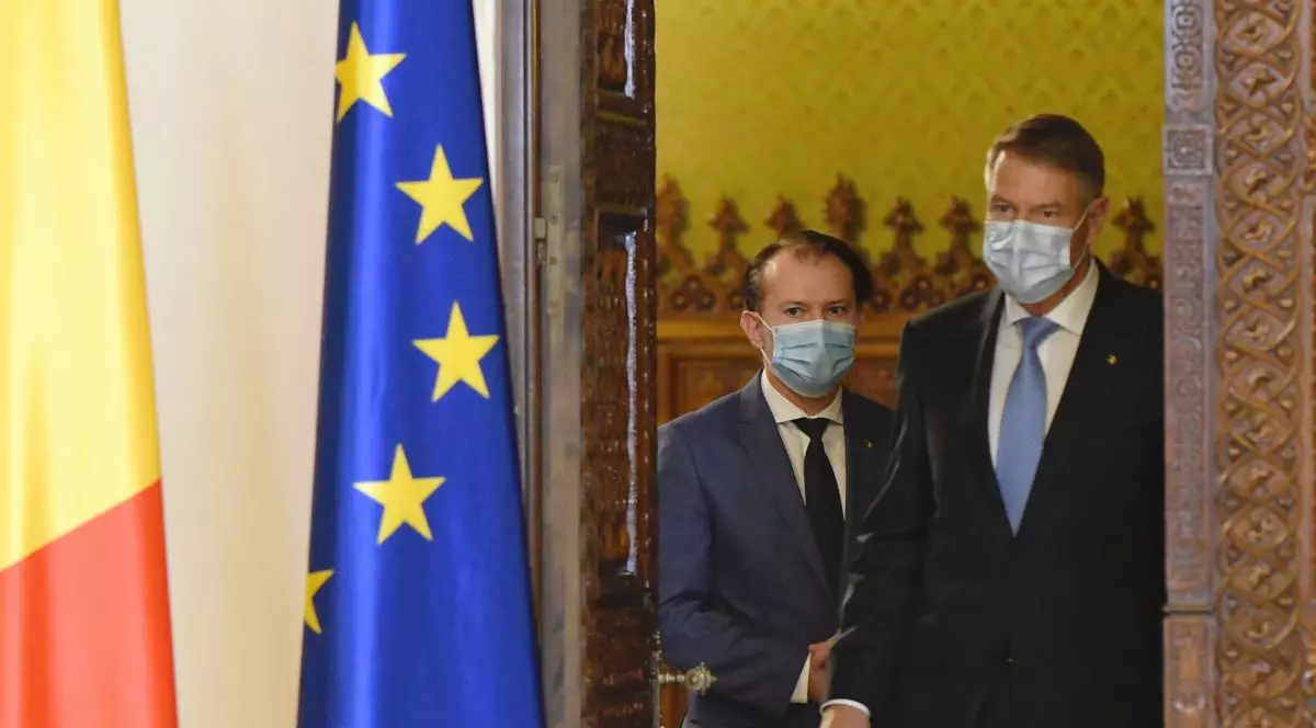 Soluția pentru rezolvarea crizei luată în calcul de Cîțu și Iohannis. „Trebuie să ne așezăm la masă și să discutăm”