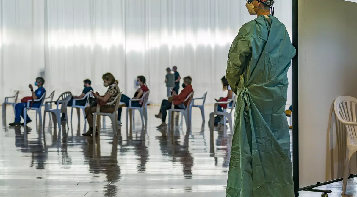 Valeriu Gheorghiță: Neîncrederea în vaccinul AstraZeneca este firească