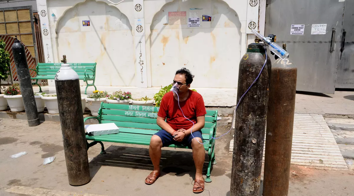 Mai multe state din India nu-și mai imunizează anti-COVID tinerii pentru că nu mai au doze de vaccin