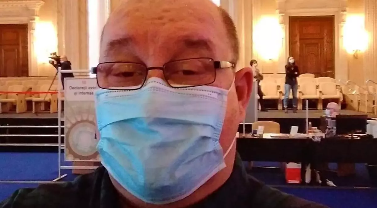 Un deputat USR cere ca în județul Suceava să nu mai fie obligatorie masca pe stradă