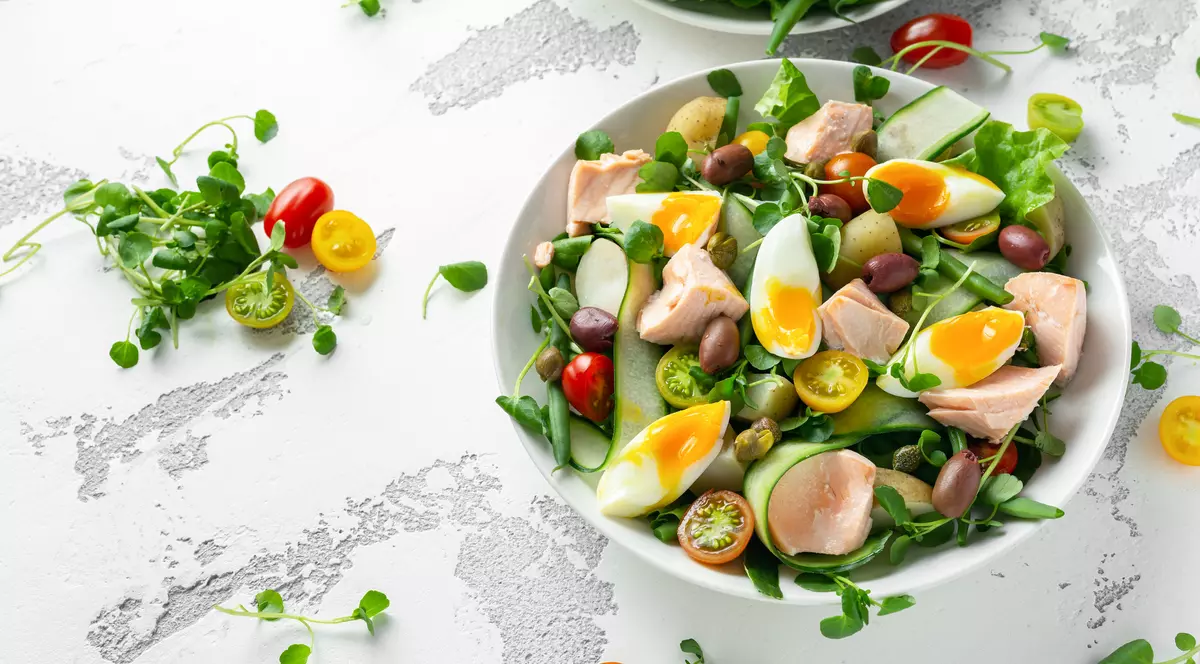 salata de oua retete