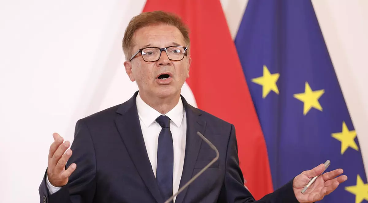 Ministrul austriac al sănătății a demisionat, surmenat din cauza pandemiei. ”Nu vreau să mă distrug”