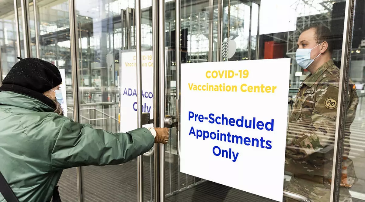 Americanii vaccinați anti-COVID-19 vor putea intra la vară în Uninunea Europeană