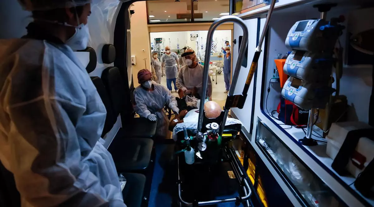 Număr fără precedent de decese provocate de COVID-19 într-o lună, în Brazilia