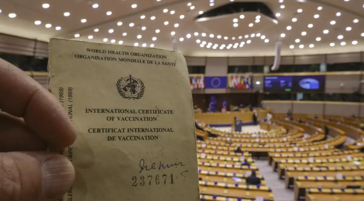 Parlamentul European a votat pentru „certificatul UE Covid-19”. Ce conține documentul și cum va fi folosit