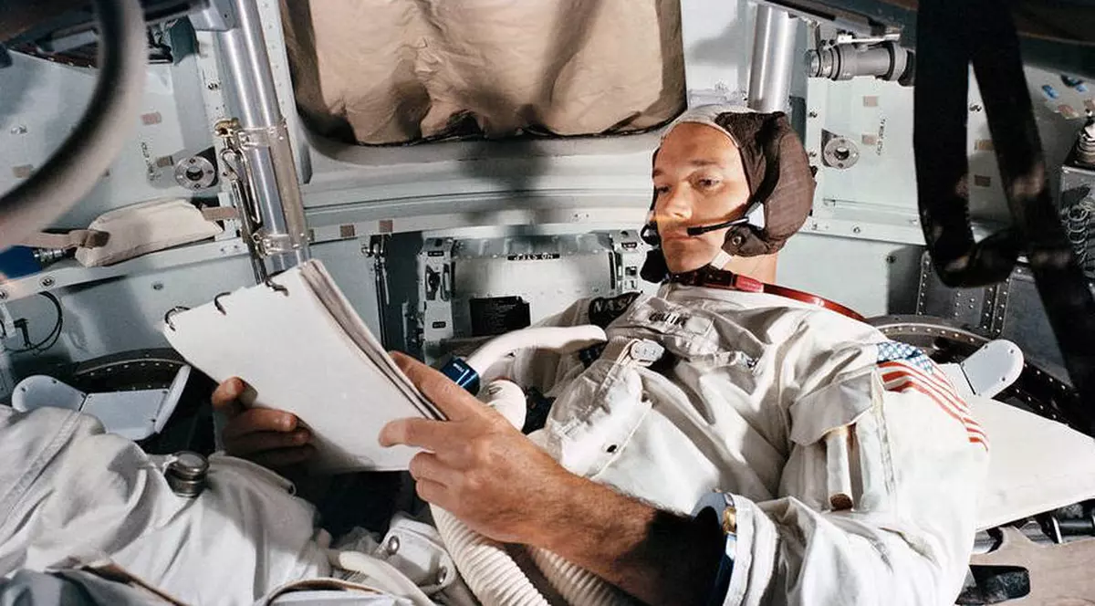 Astronautul Michael Collins, care a participat la misiunea Apollo 11, a murit
