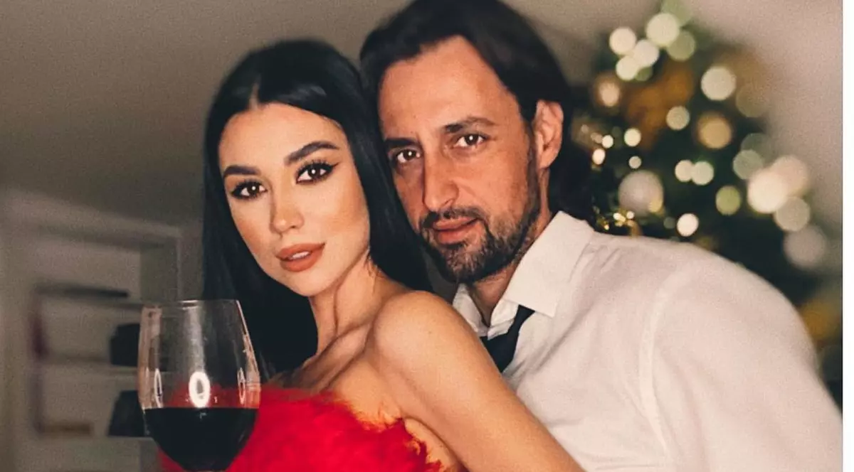 Soția actorului Denis Ștefan a dezvăluit sexul bebelușului. Cristina, gravidă în 21 de săptămâni