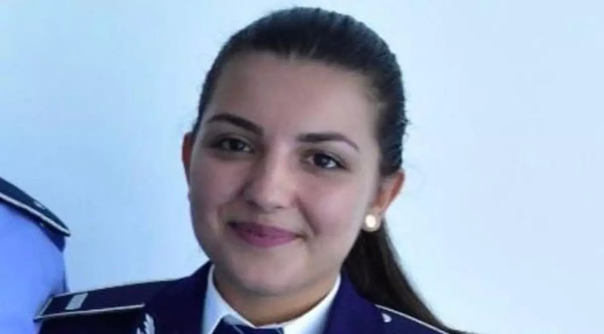 Cum a salvat o polițistă din Botoșani o fetiță de 3 ani pe care tatăl amenința că o ucide cu maceta