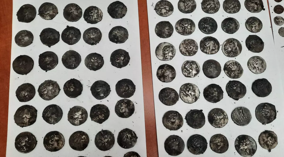 Monedele descoperite la Buftea