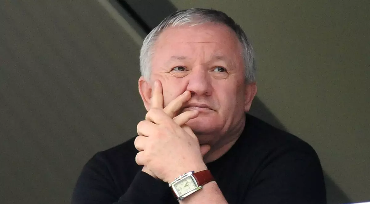 Porumboiu: „Cîțu spune că antreprenorul român e un erou, eu spun că antreprenorul român e un bou”