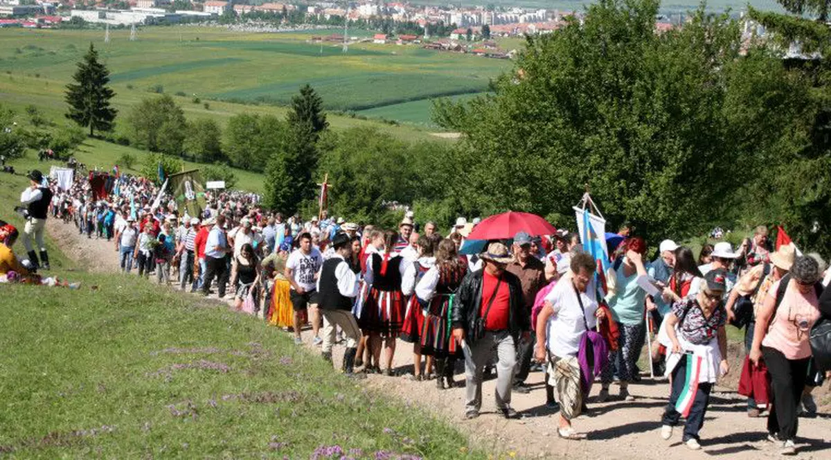 40.000 de oameni, așteptați în weekend la Șumuleu Ciuc. Pelerinajul are loc odată cu maratonul de vaccinare de la Miercurea Ciuc