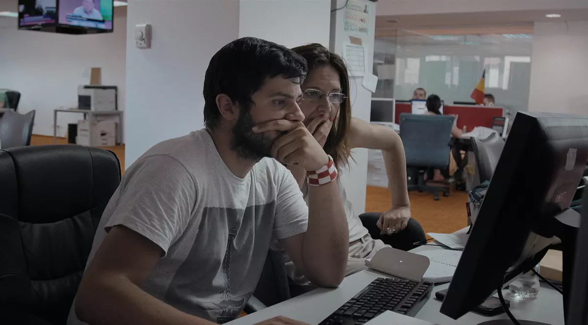 Defăimarea jurnalismului de investigații. Primarul Băluță l-a reclamat pe Mihai Toma pentru o știre preluată, iar pe Tolontan pentru că e „autor moral”