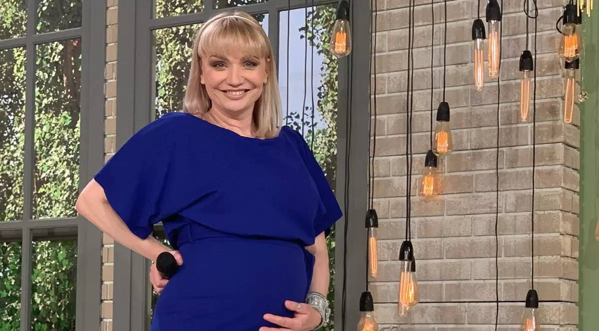 Cristina Cioran a dezvăluit numele fetiței sale. „Abia aștept să te țin în brațe”