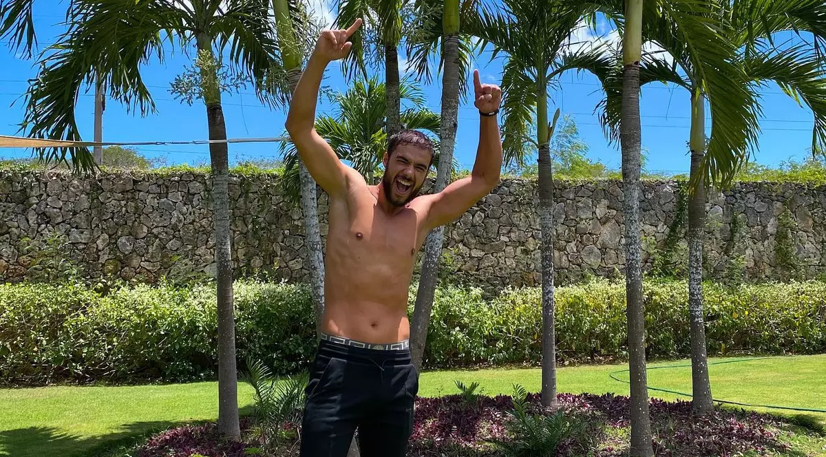 Culiță Sterp a ajuns în România după descalificarea de la „Survivor”. De ce a plâns în aeroport