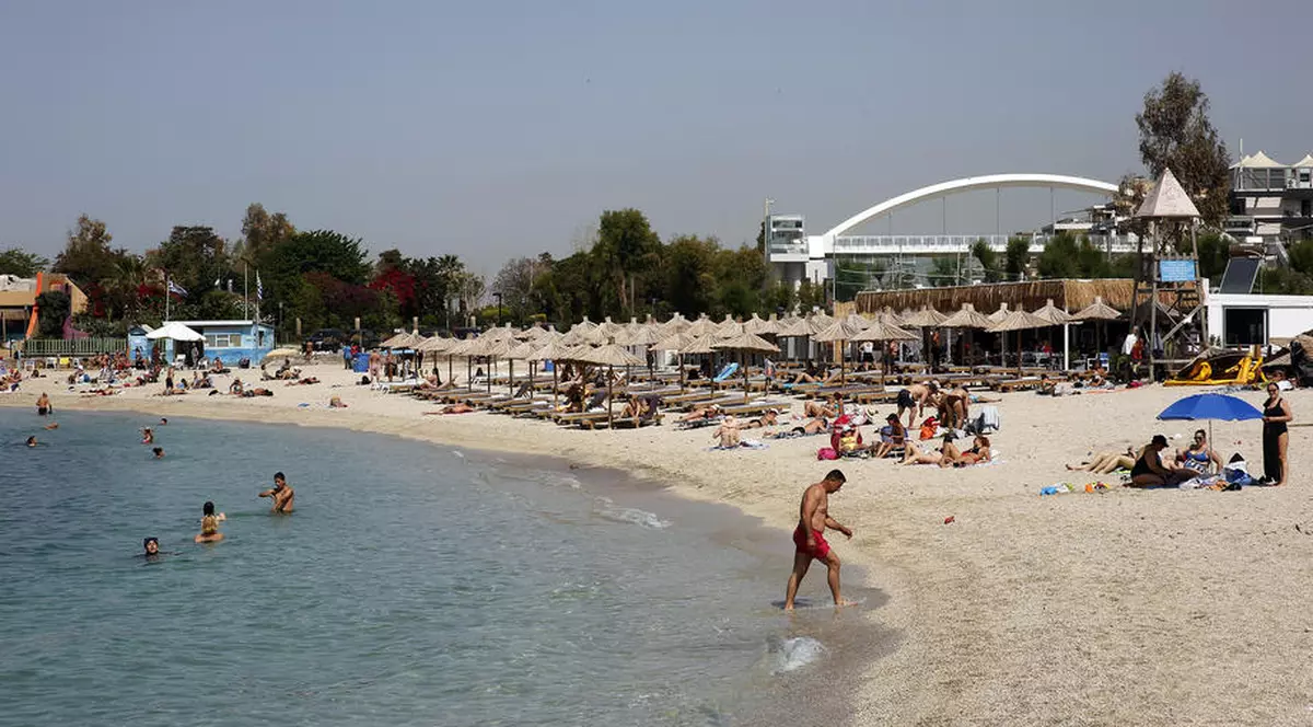 Condiții noi pentru turiștii români care vor să meargă în vacanță în Grecia