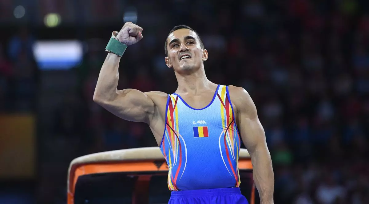 Marian Drăgulescu a luat medalia de argint la sărituri, la Cupa Mondială