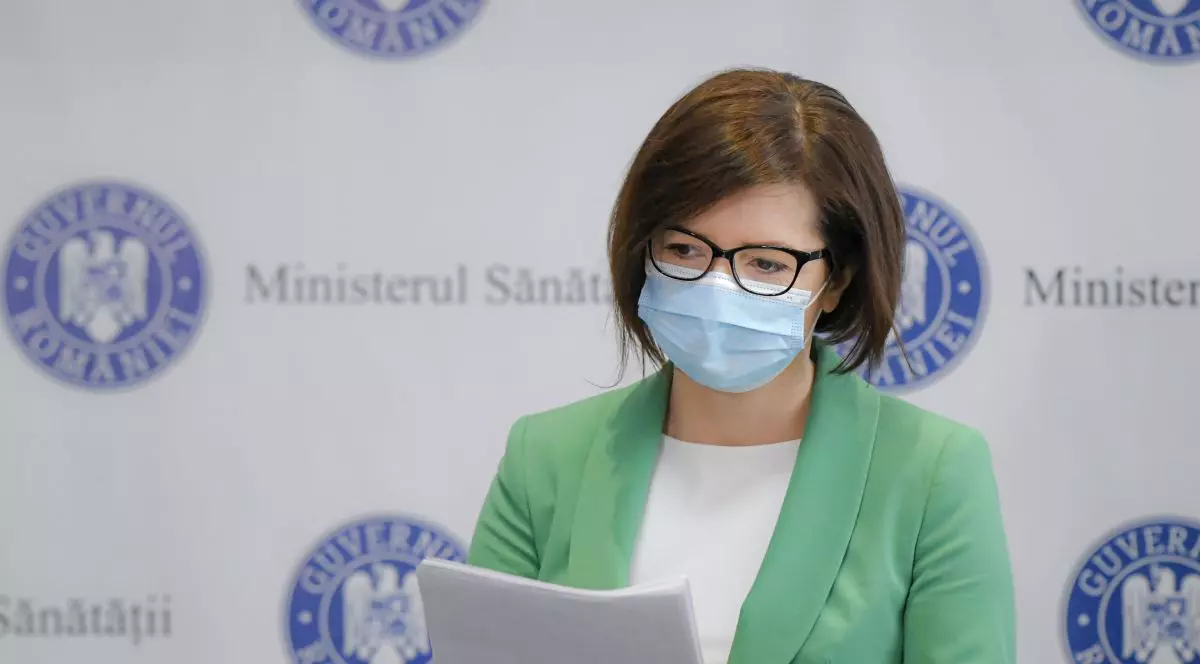 Ioana Mihăilă anunță că Guvernul va da bonuri de masă pentru cei care se vaccinează anti-COVID. Care e valoarea