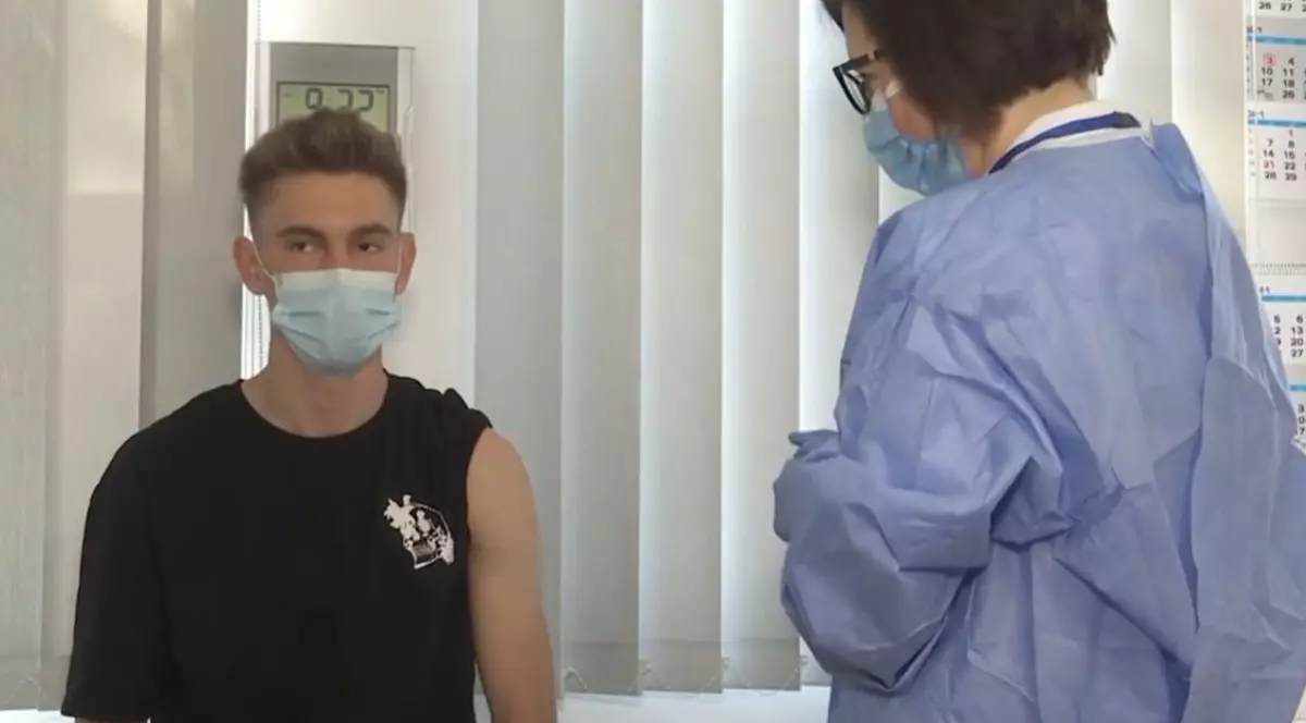 Ministrul sănătăţii merge să vaccineze la sate: „Mesaj de încurajare pentru implicarea medicilor de familie”