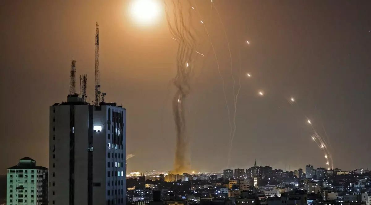 Iron Dome: scutul israelian a doborât majoritatea rachetelor Hamas, dar și-a arătat vulnerabilitatea. Cum funcționează sistemul