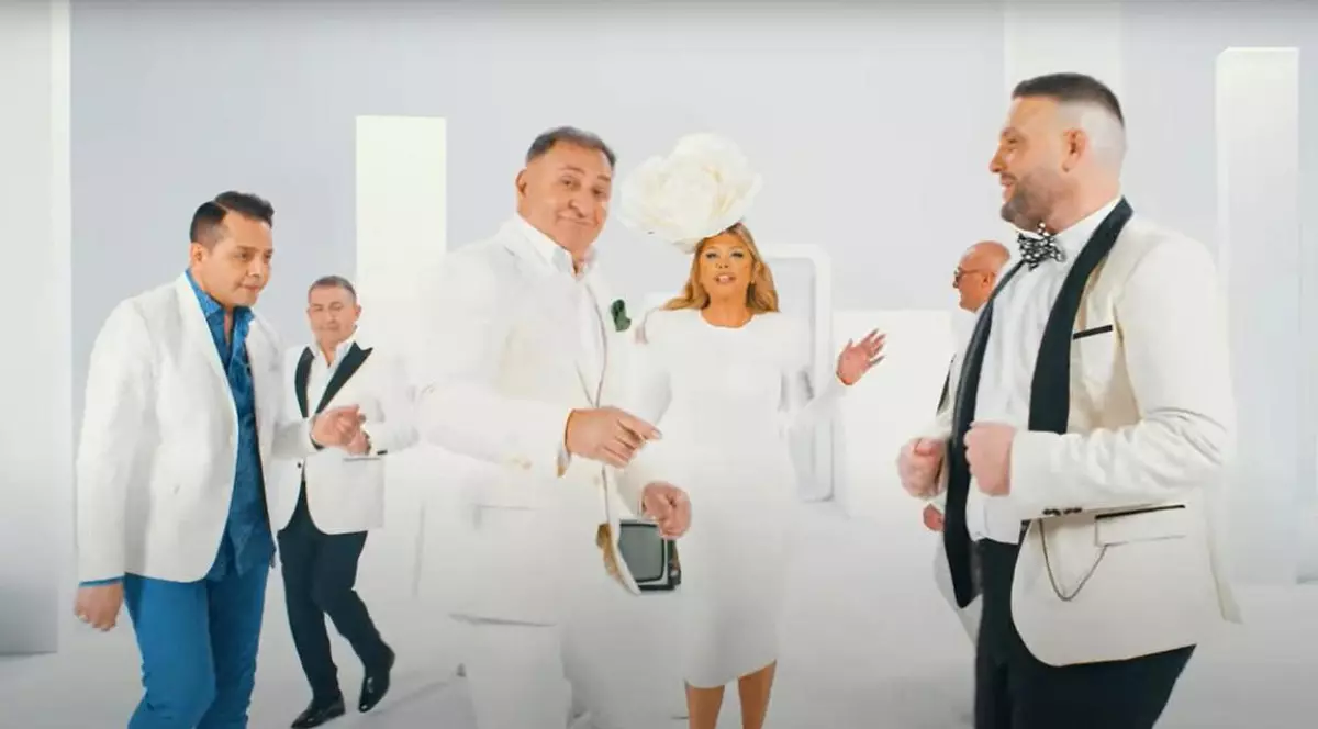 Ce s-a întâmplat la filmările videoclipului Loredanei cu cei 10 maneliști. „M-am luat cu mâinile de păr”