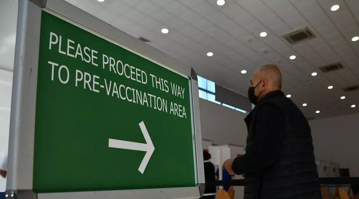 În  prima țară din UE care a atins imunitatea de grup, 84% dintre cetățeni au spus că vor să se vaccineze