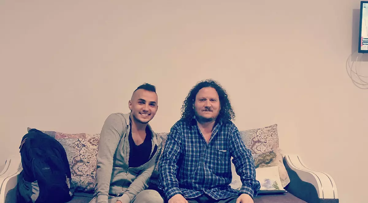 Cum a ajuns Mihai Trăistariu să își întrețină fratele mai mare. „Îi plătim facturi pentru că nu are bani”