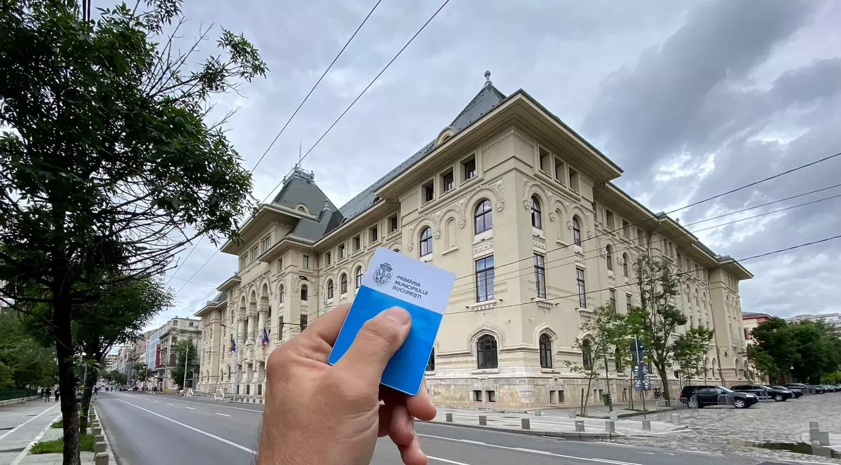 Nicuşor Dan anunţă introducerea sistemului de acces pe bază de card nominal pentru toţi angajaţii PMB