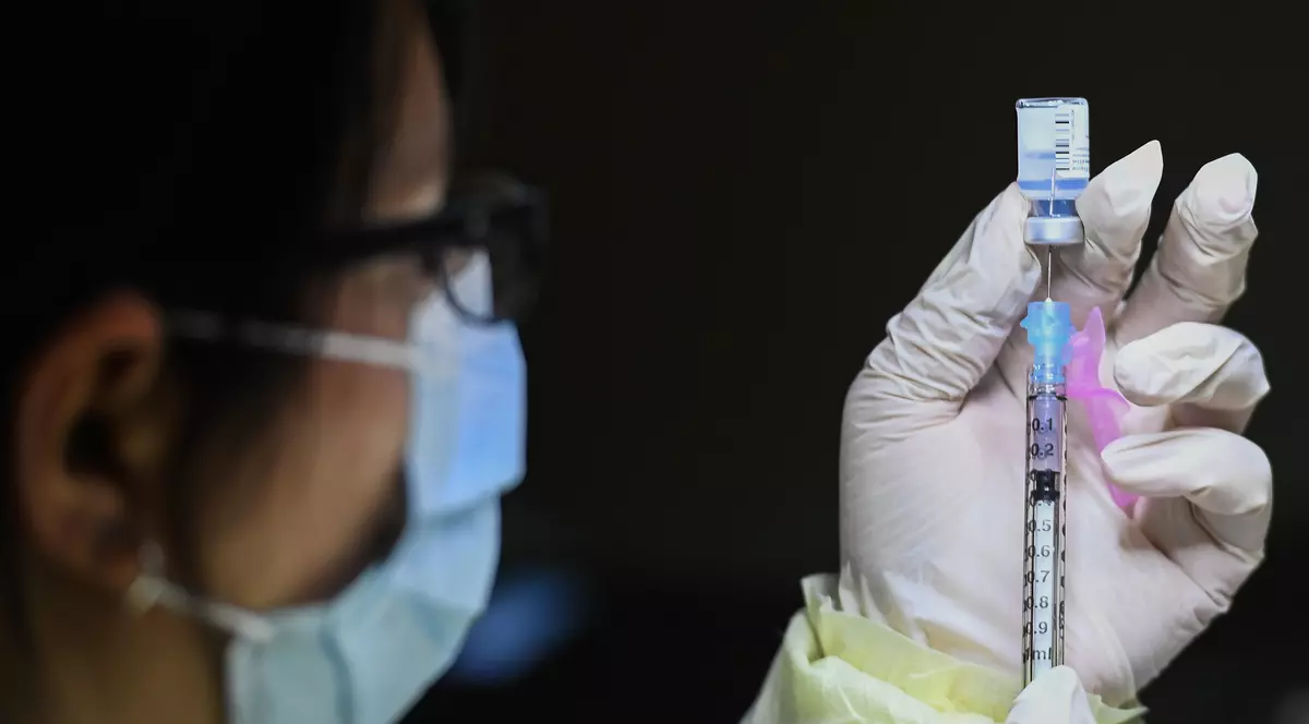 Canada, prima țară care a aprobat vaccinul Pfizer pentru copiii între 12 și 15 ani