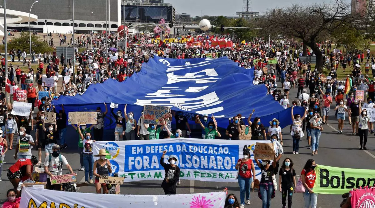Proteste masive în Brazilia
