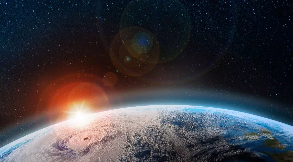 Stratosfera s-a subțiat cu 400 de metri în ultimii 40 de ani. Impactul fenomenului asupra tehnologiei